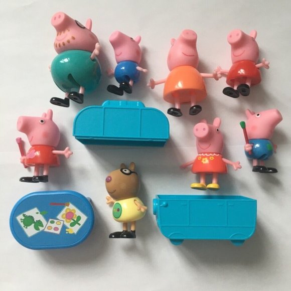 Peppa Pig lot! With Hug Me Plush and Plastic Figures and accessories. - Picture 2 of 8